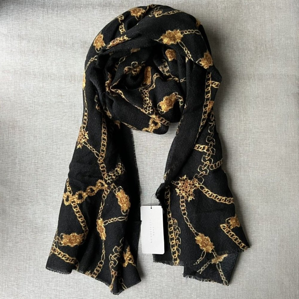 NWT Zara Women's Black/Brown/Yellow Chain Print Acrylic Rectangle Scarf